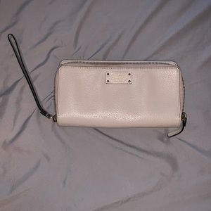 Kate Spade Wristlet Wallet